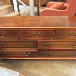 241 3360 CHEST OF DRAWERS